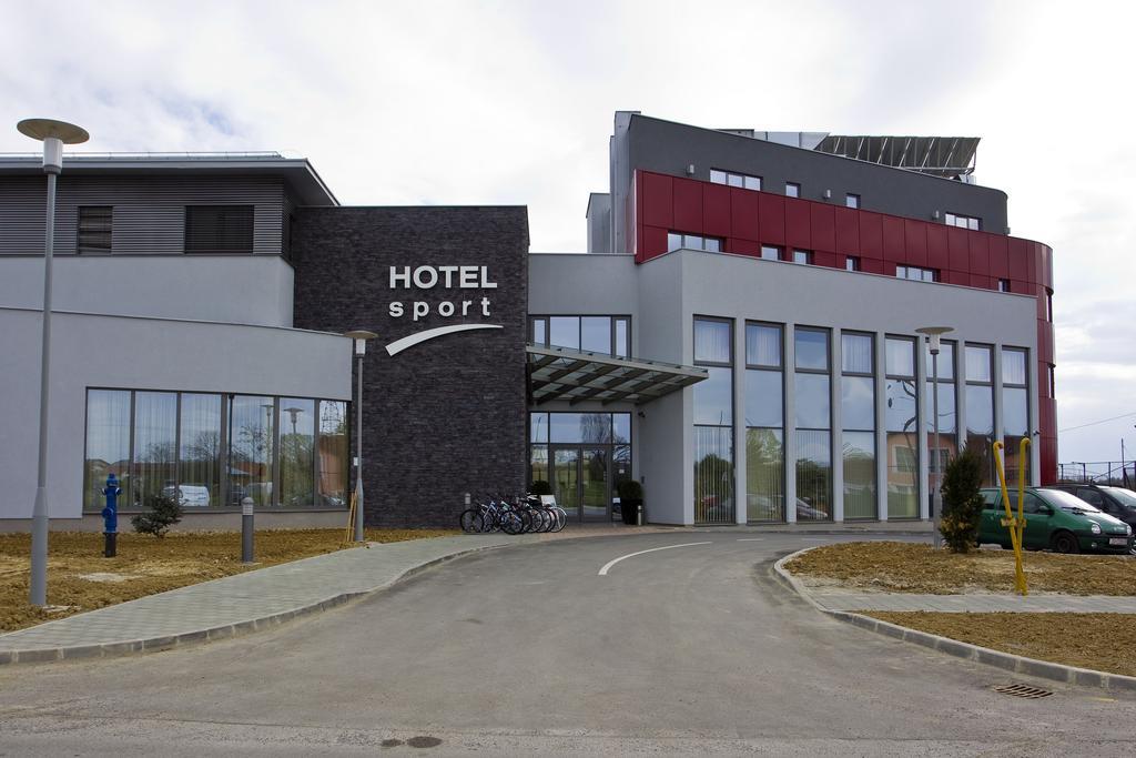 Hotel Sport Ivanić-Grad Εξωτερικό φωτογραφία